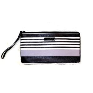 Vera Bradley Pebbled Faux Leather Wristlet Wallet Gray Black With Flaws